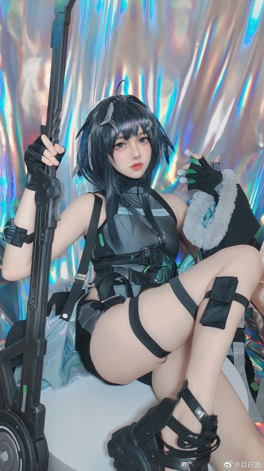 005AiVyoly1hhdthcgg4bj30u01hcgzh