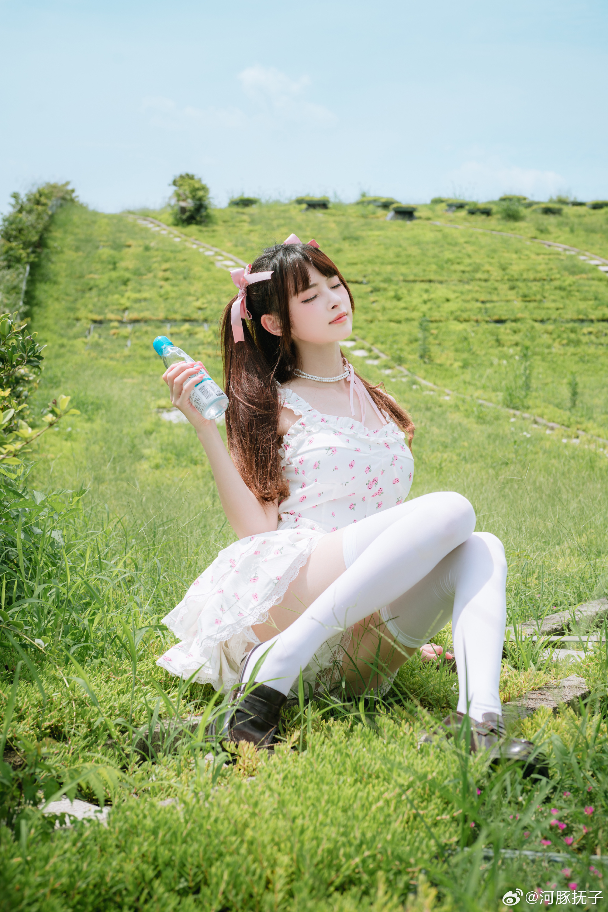 006jNG3Dgy1hg0r10n4bjj323v35s7wj