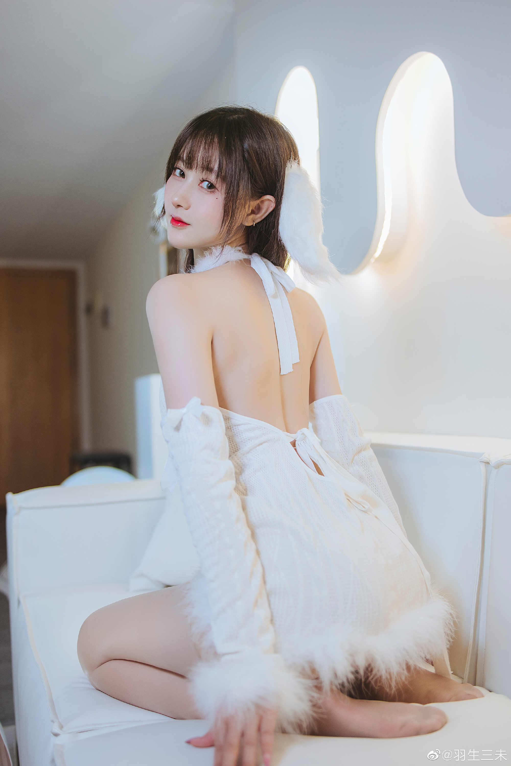 007cNRq8gy1hd1nd8xgixj33ud5rke88