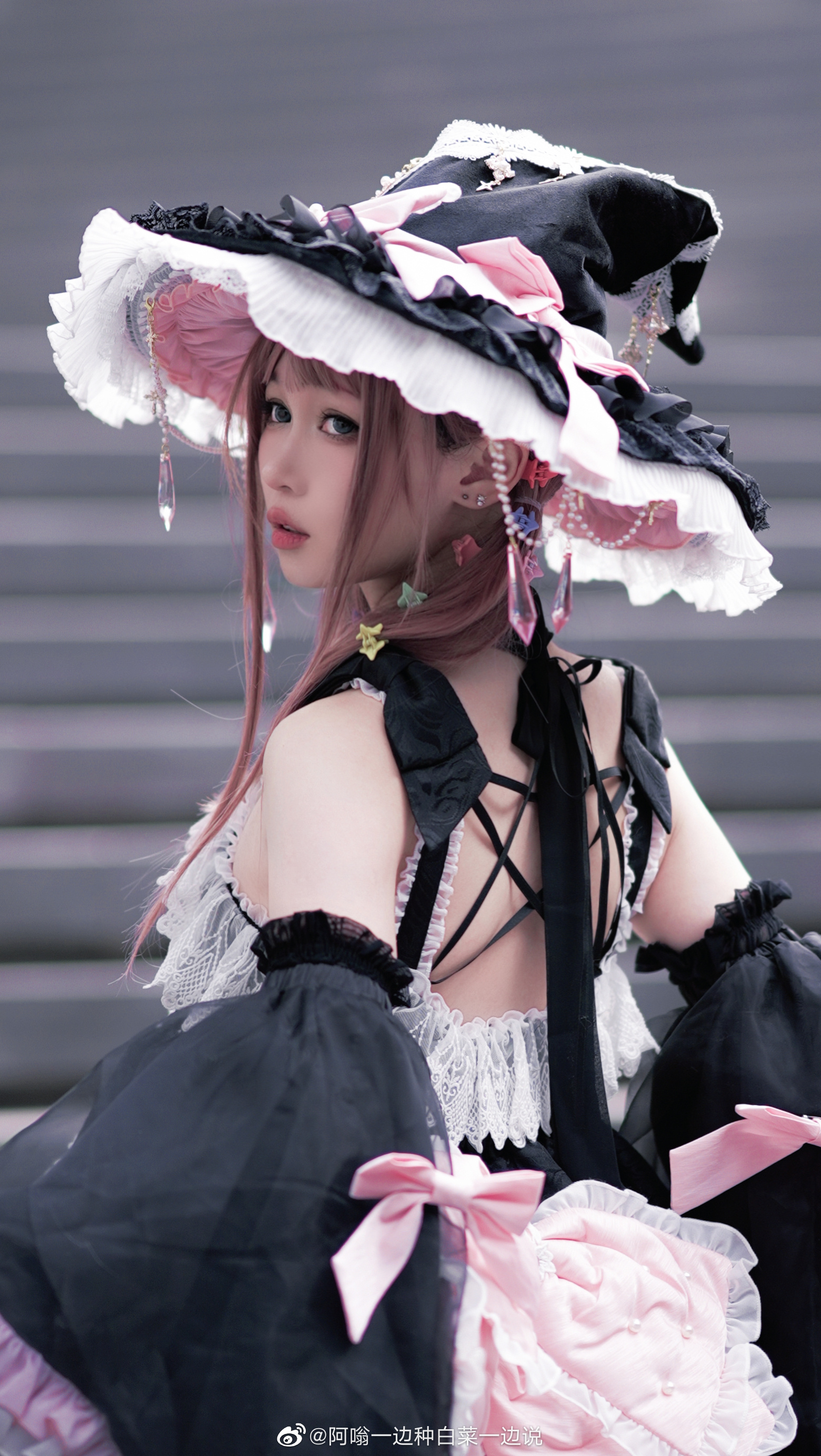 3fd9a741gy1hd1ifxo7zaj217c24w7wh