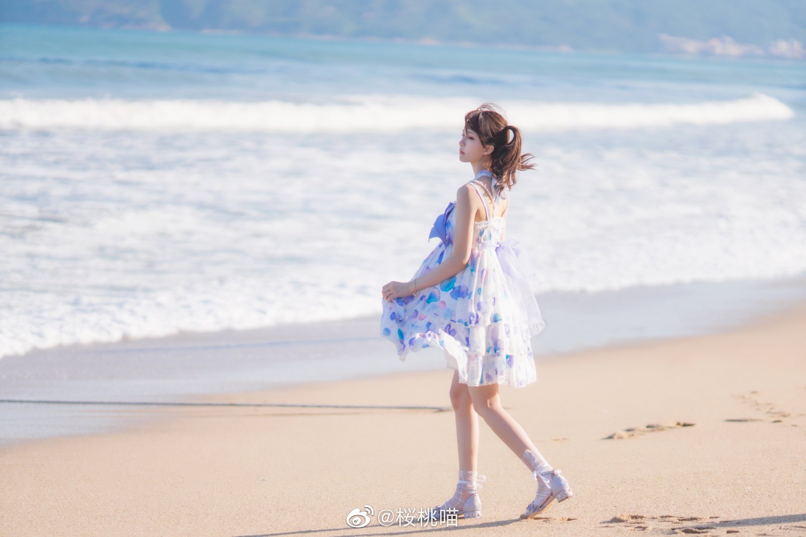 6b084396gy1h68jv1um1tj218z0u0whz