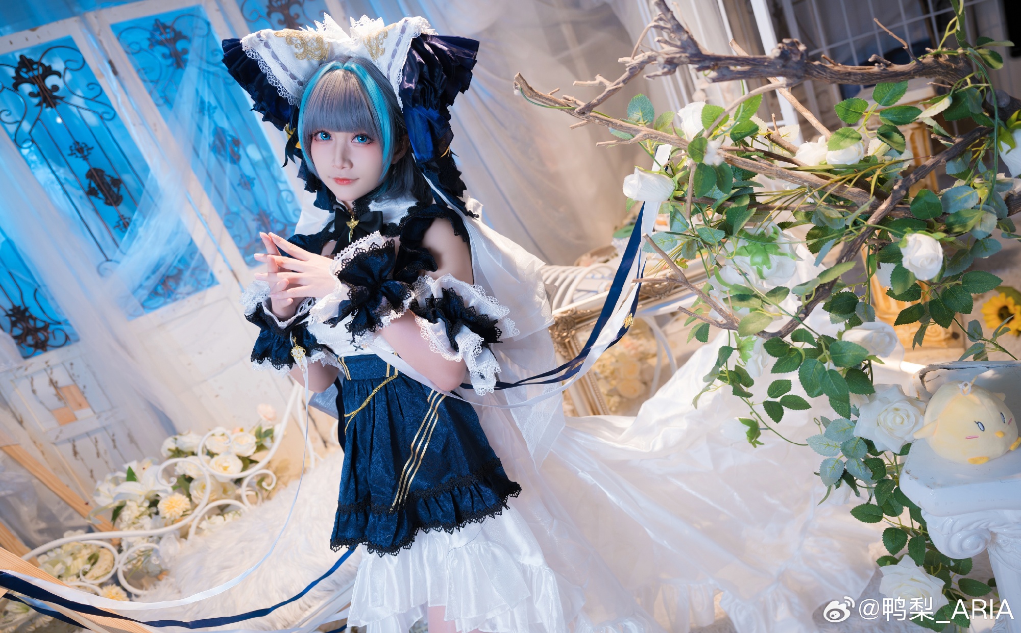 90f273ecgy1hhesw9jzuij236o1z6x6q