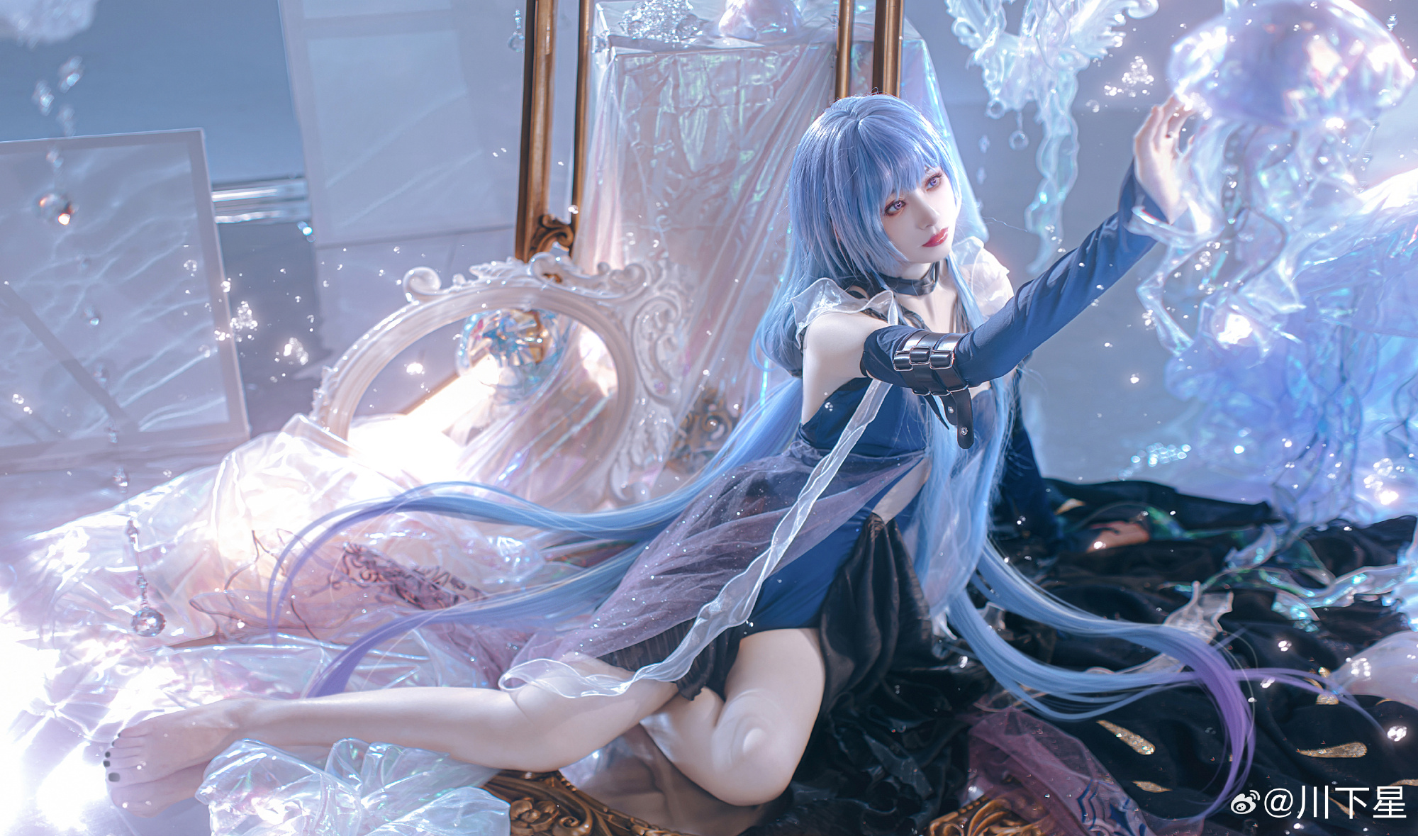 008afoAvgy1hiwzri2afvj34qy2stb2f-1