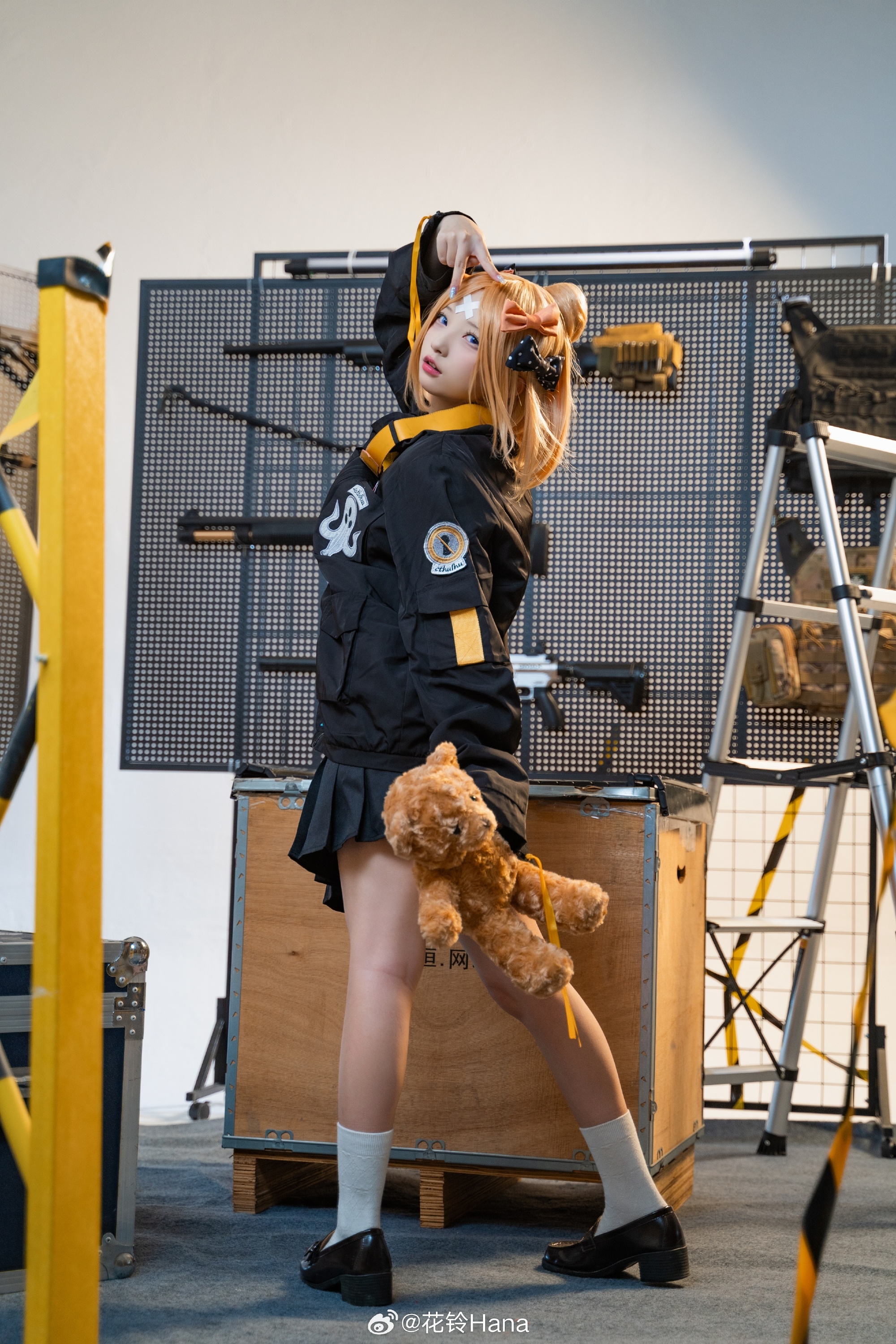 008gEBq2ly1hiuvm8y55bj32kw3vc4qt