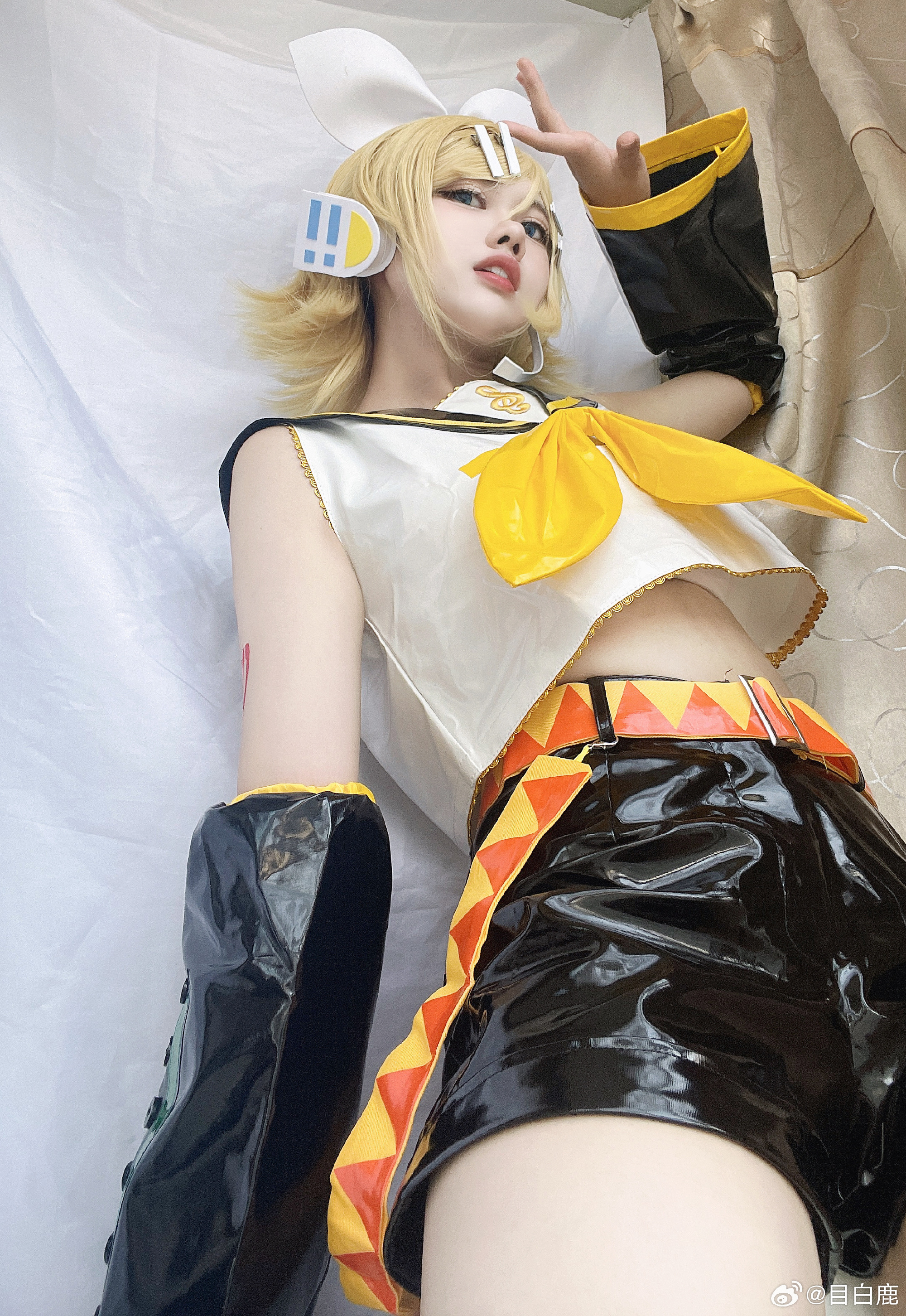 005AiVyogy1hklftqviftj31o02f4x6q