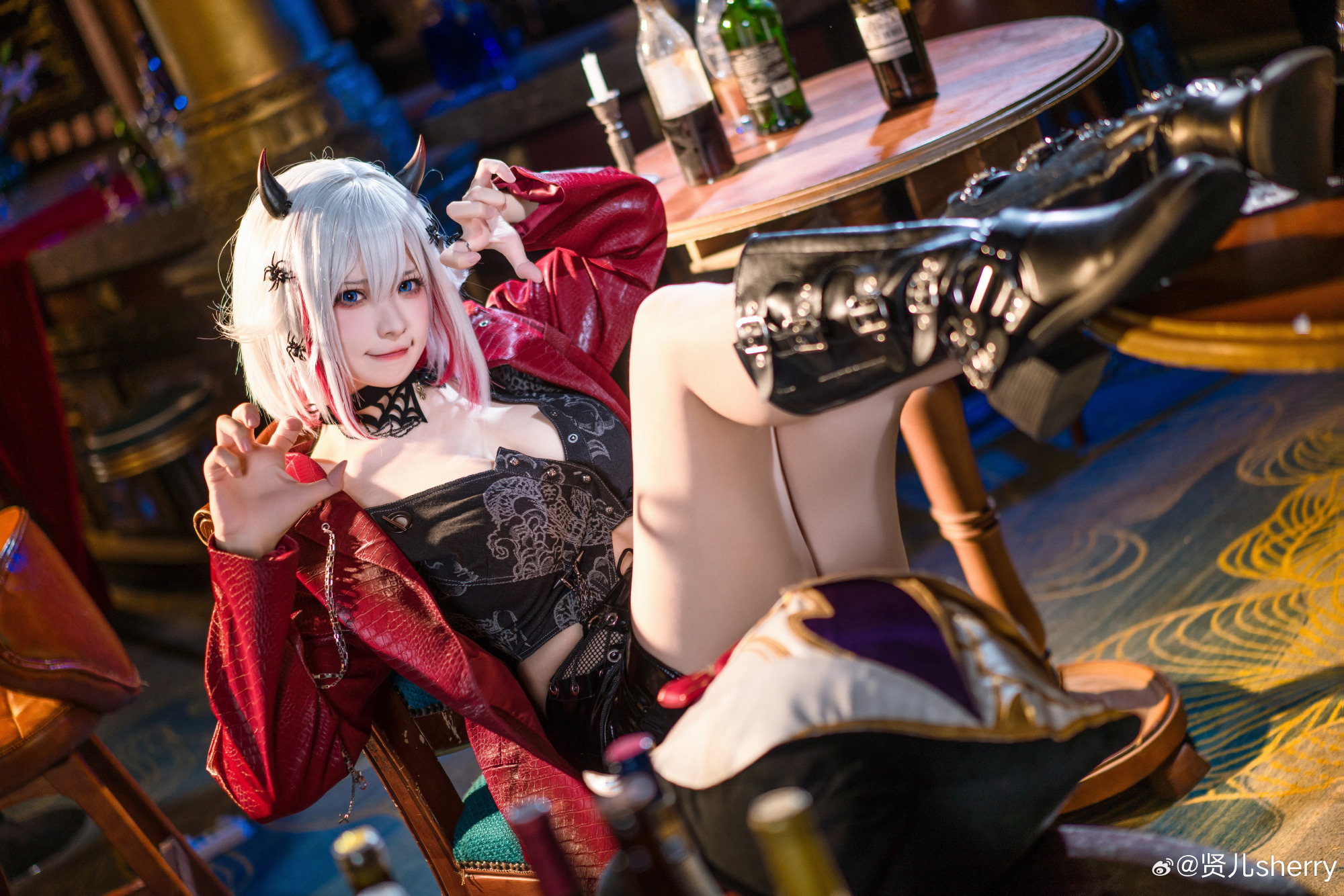 自己尝试了下托帕万圣节的搭配~合不合适呀