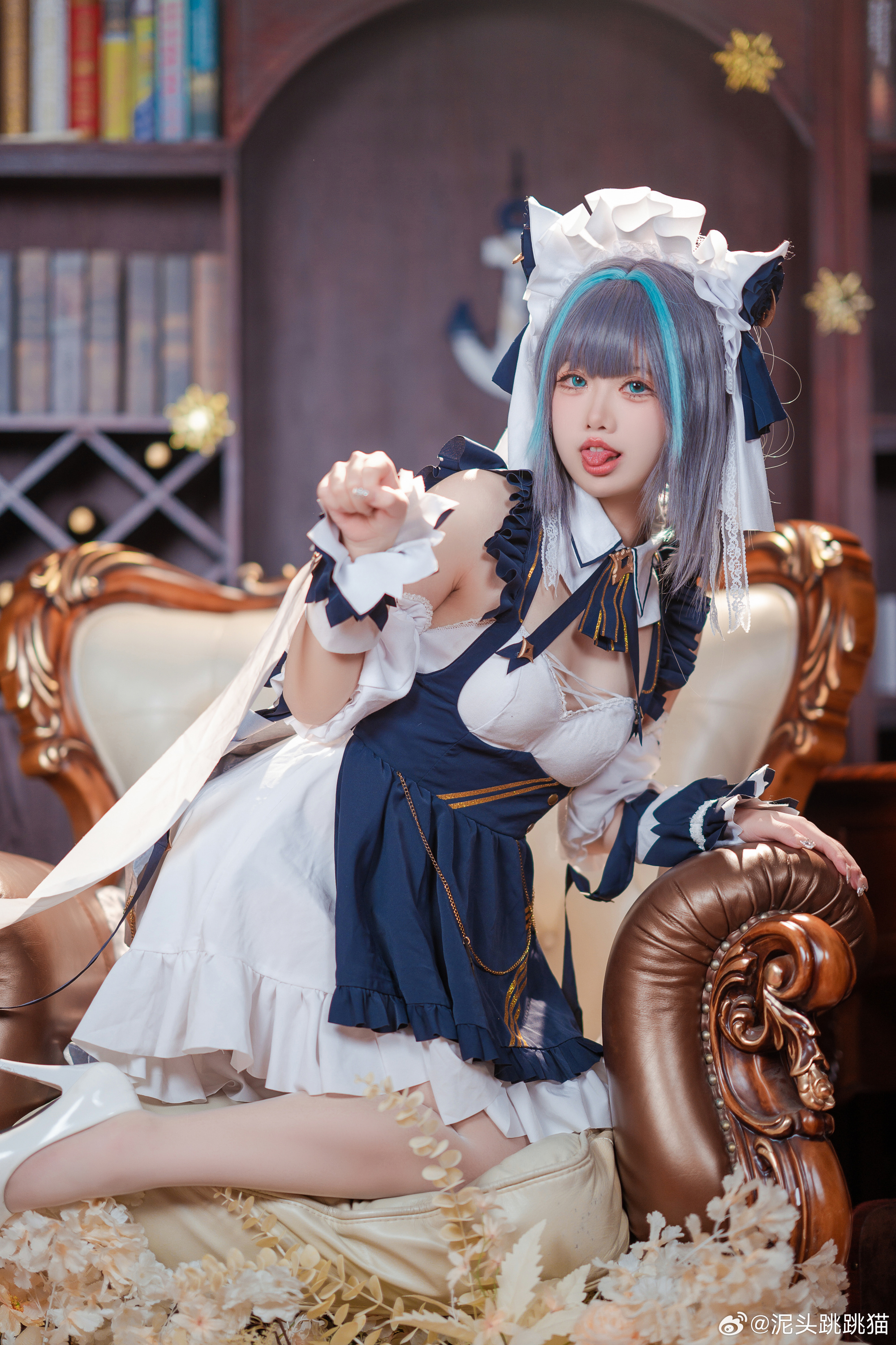 005yoeOrly1hl67cv8t0rj33344moe89