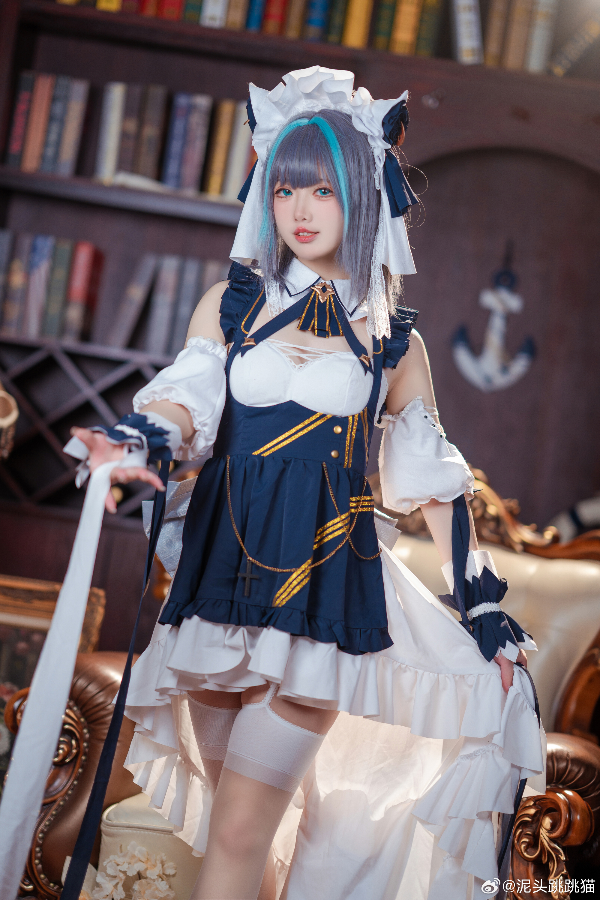 005yoeOrly1hl67e01k81j33344mou14