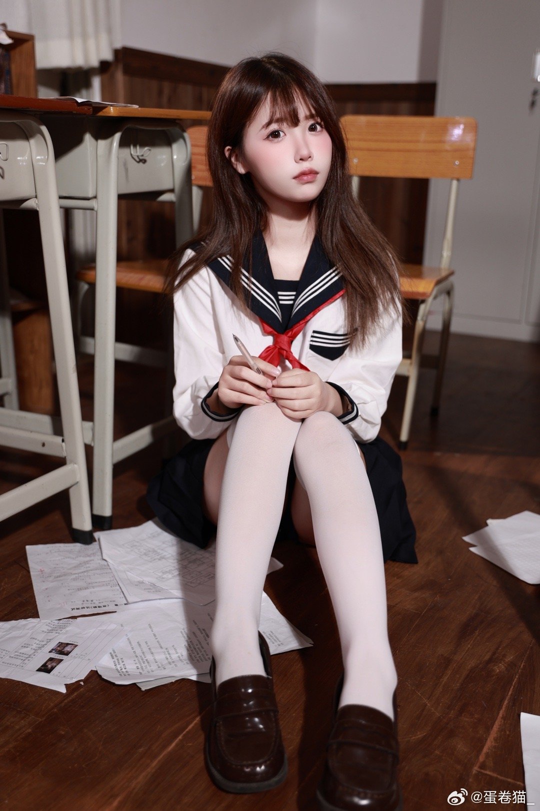 008coYUcgy1hir5agfrc5j30u0190q98