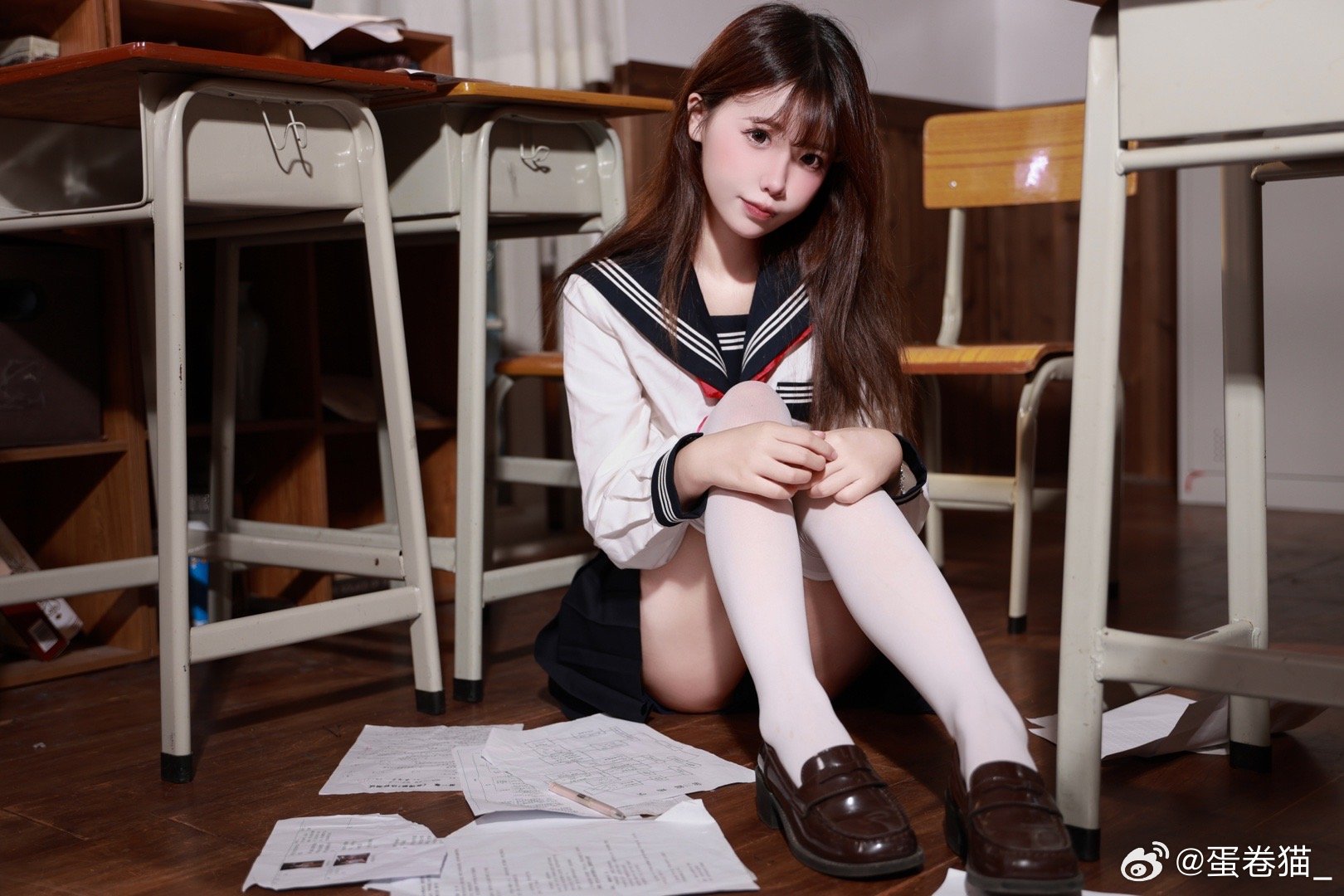 008coYUcgy1hir5agw5ekj31900u0dmb