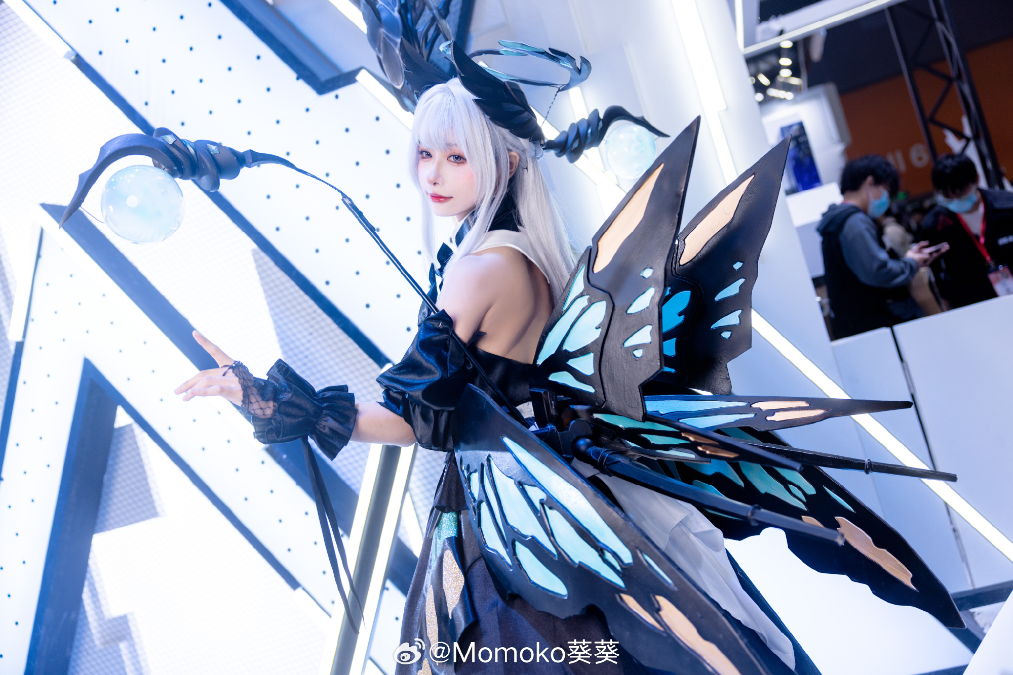 97c80decgy1hlgd7z8nwfj235s23w4qr