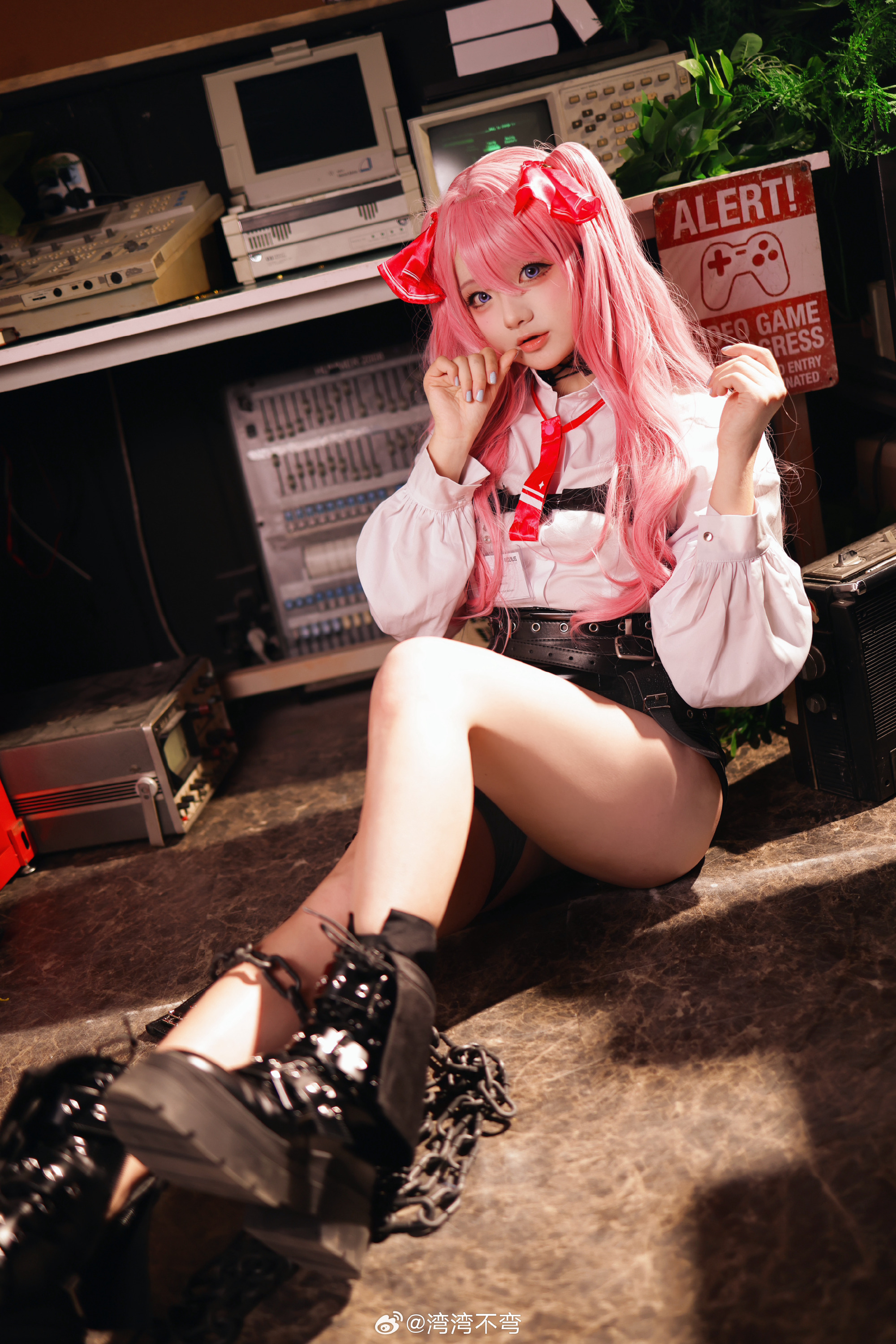 006widHzgy1hmaddvt3pzj335s4qlkjo