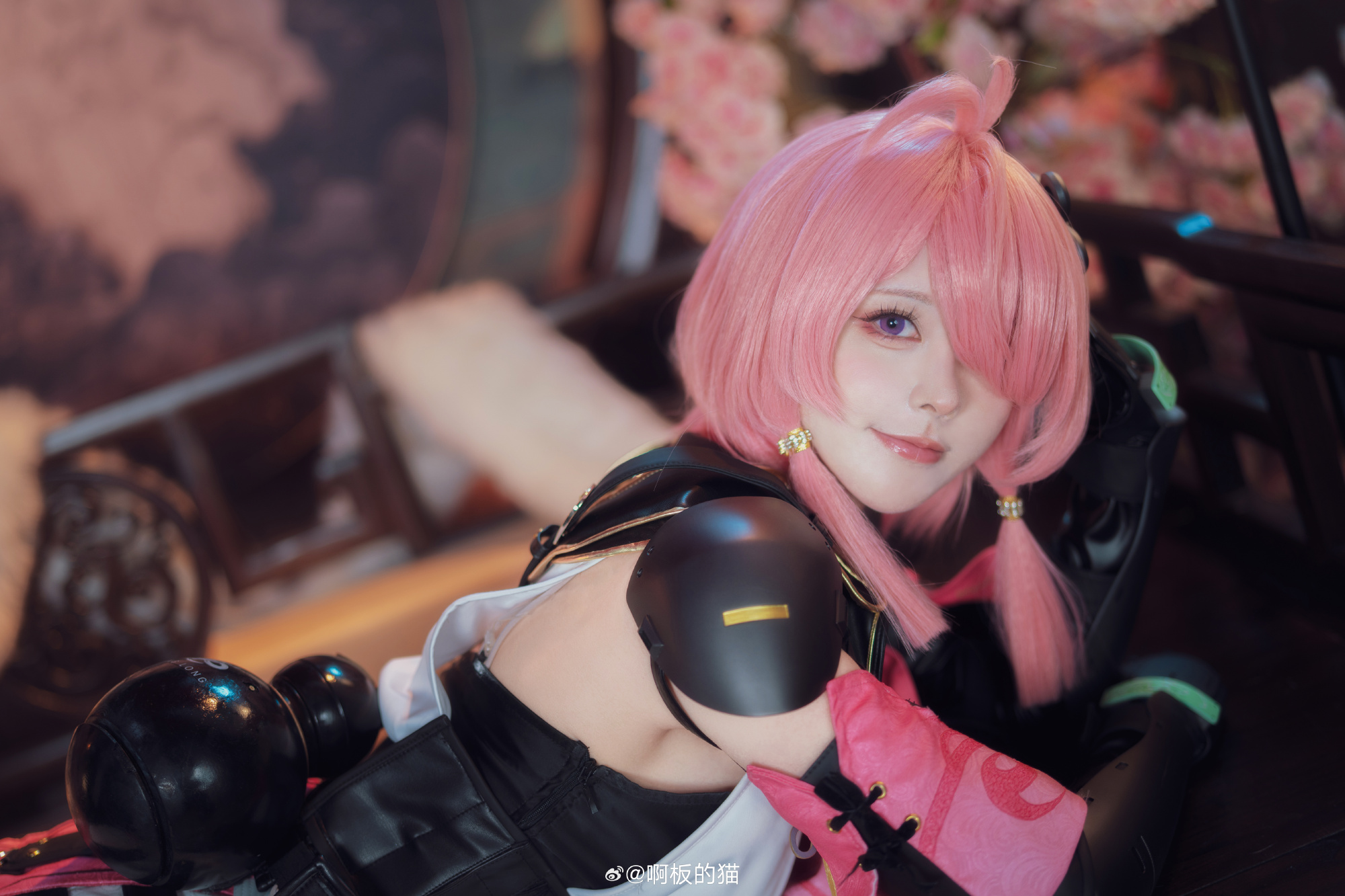 呼啊~做到这样就够了，休息休息吧 鸣潮 桃祈