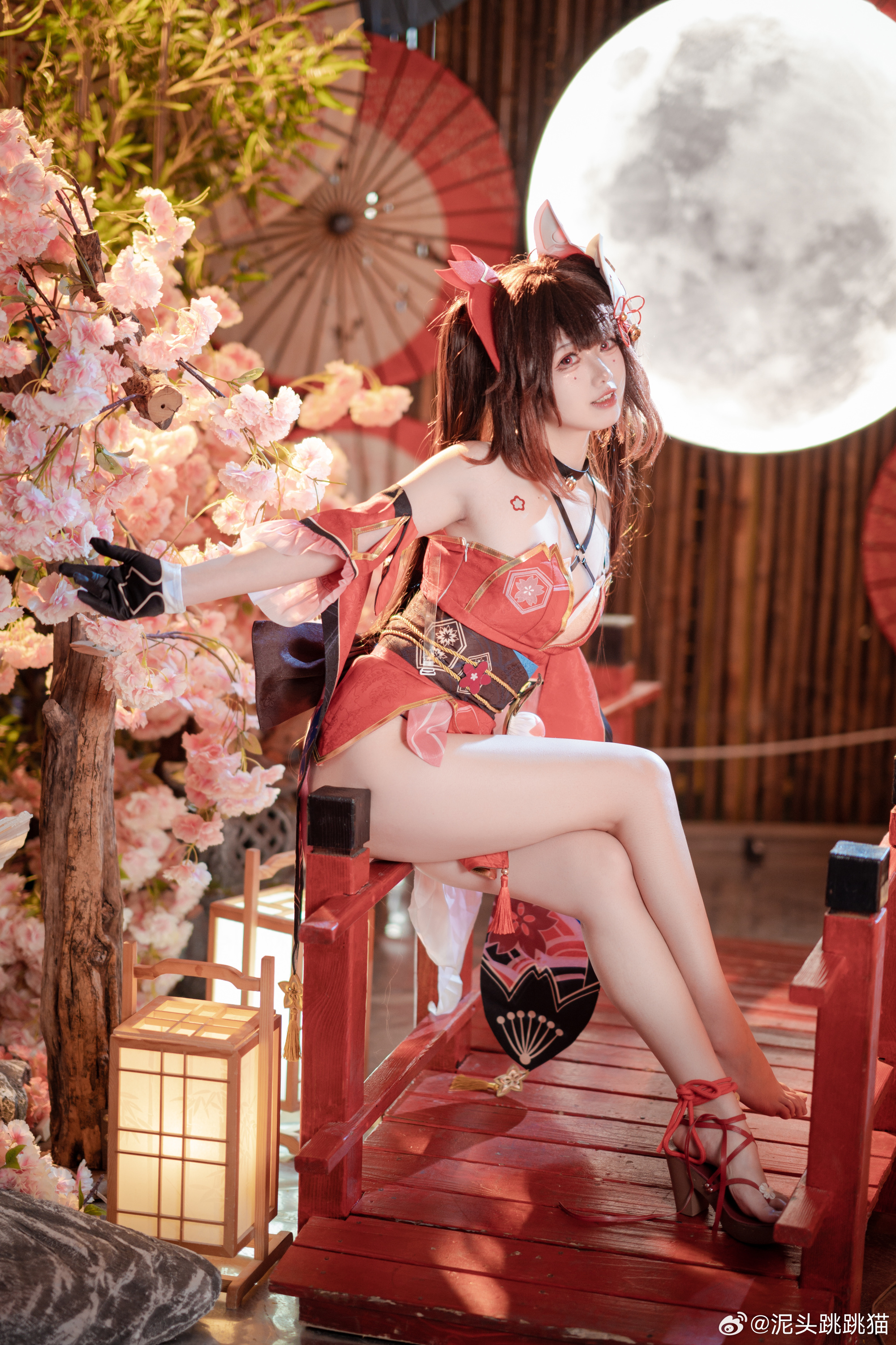 005yoeOrly1hnetx5tk8hj33344monpk