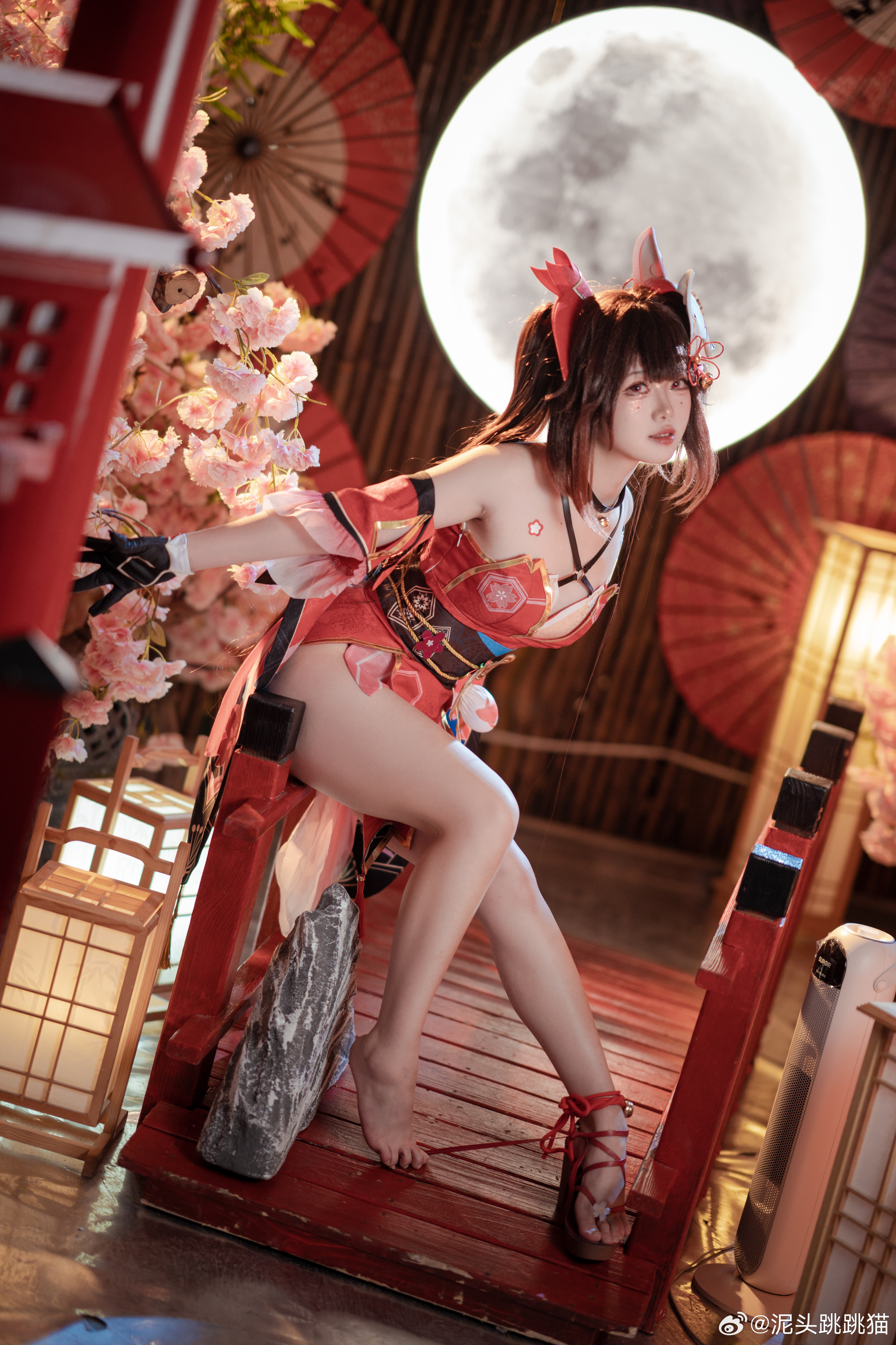 005yoeOrly1hnetylv3hrj33344mokjs