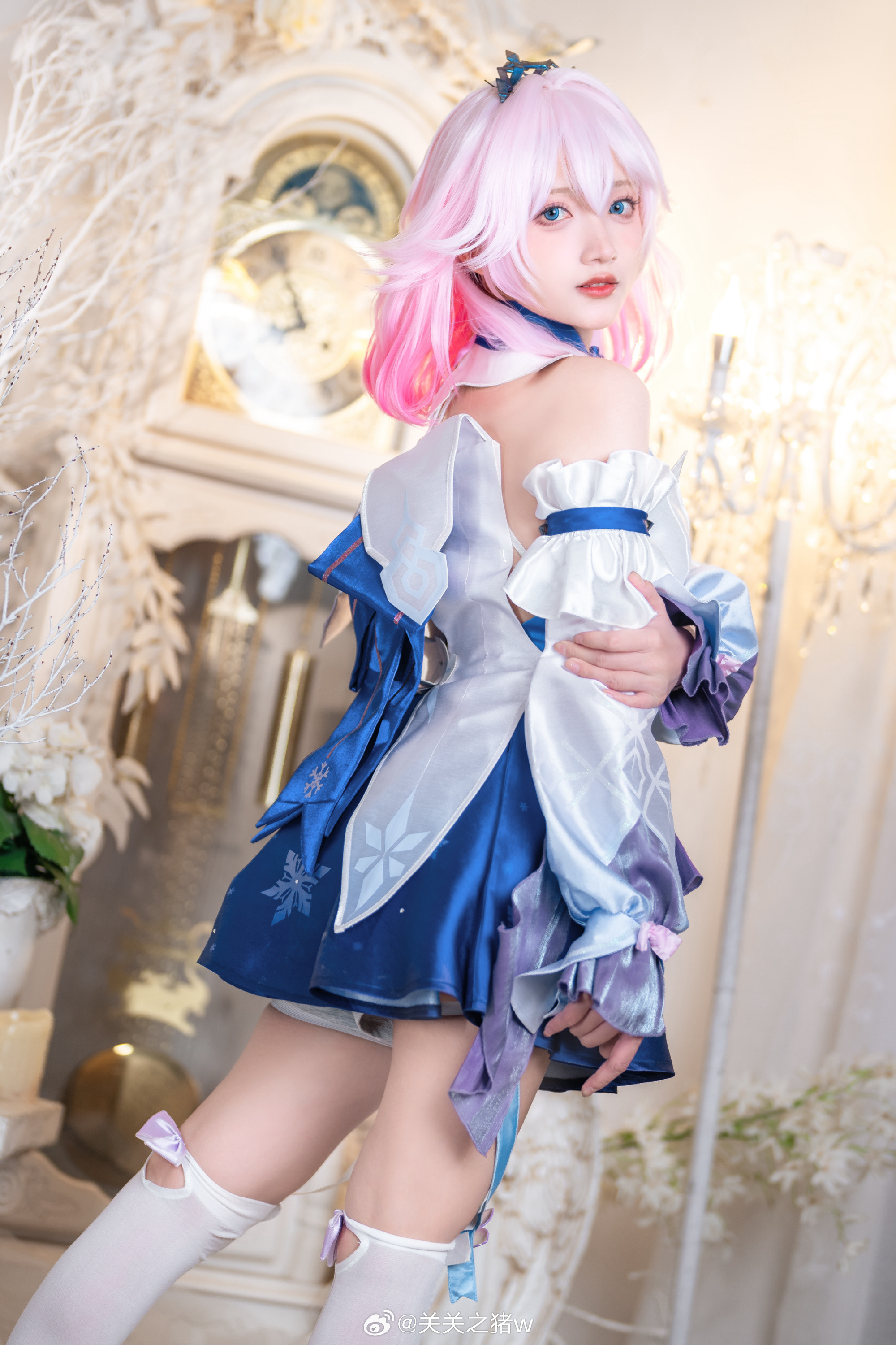 00610zedgy1hnikv6irjdj32803c0u0y