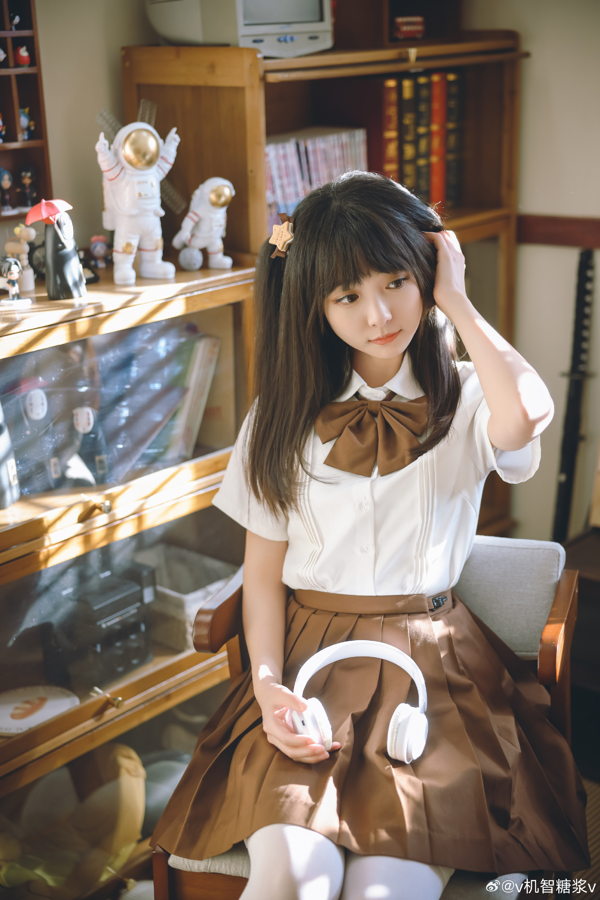 0067sy1Bly1hm2uwvxnhuj347s6bk1l5