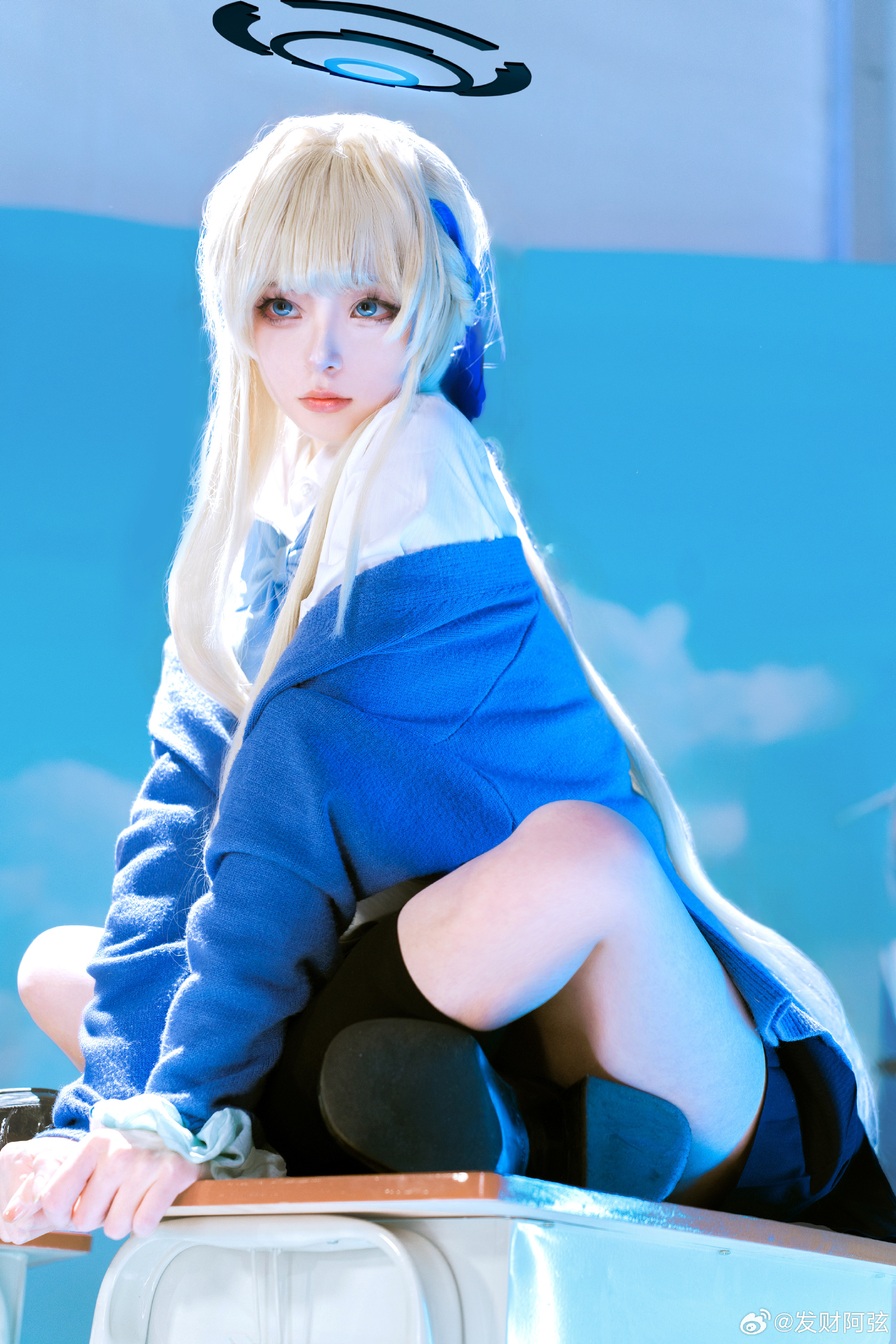 006NEklqgy1ho5evtku50j323w35s1l0