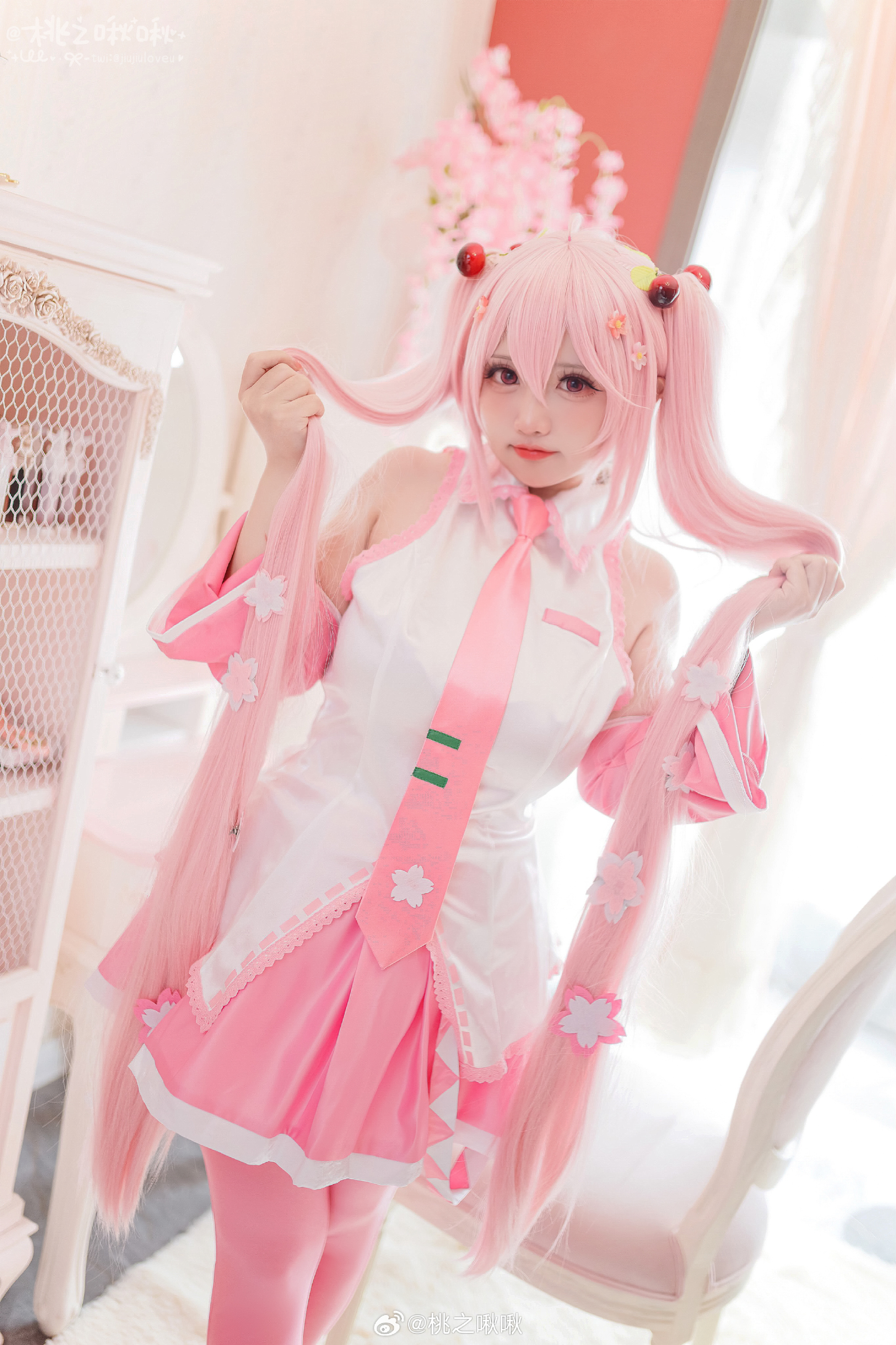 006bJqnIly1ho9bh8197wj323u35sx6w