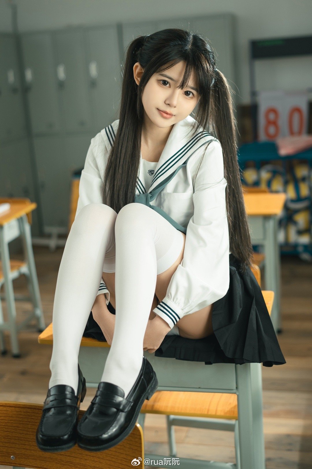 008sN94agy1hmpai36zz0j30u0190dls