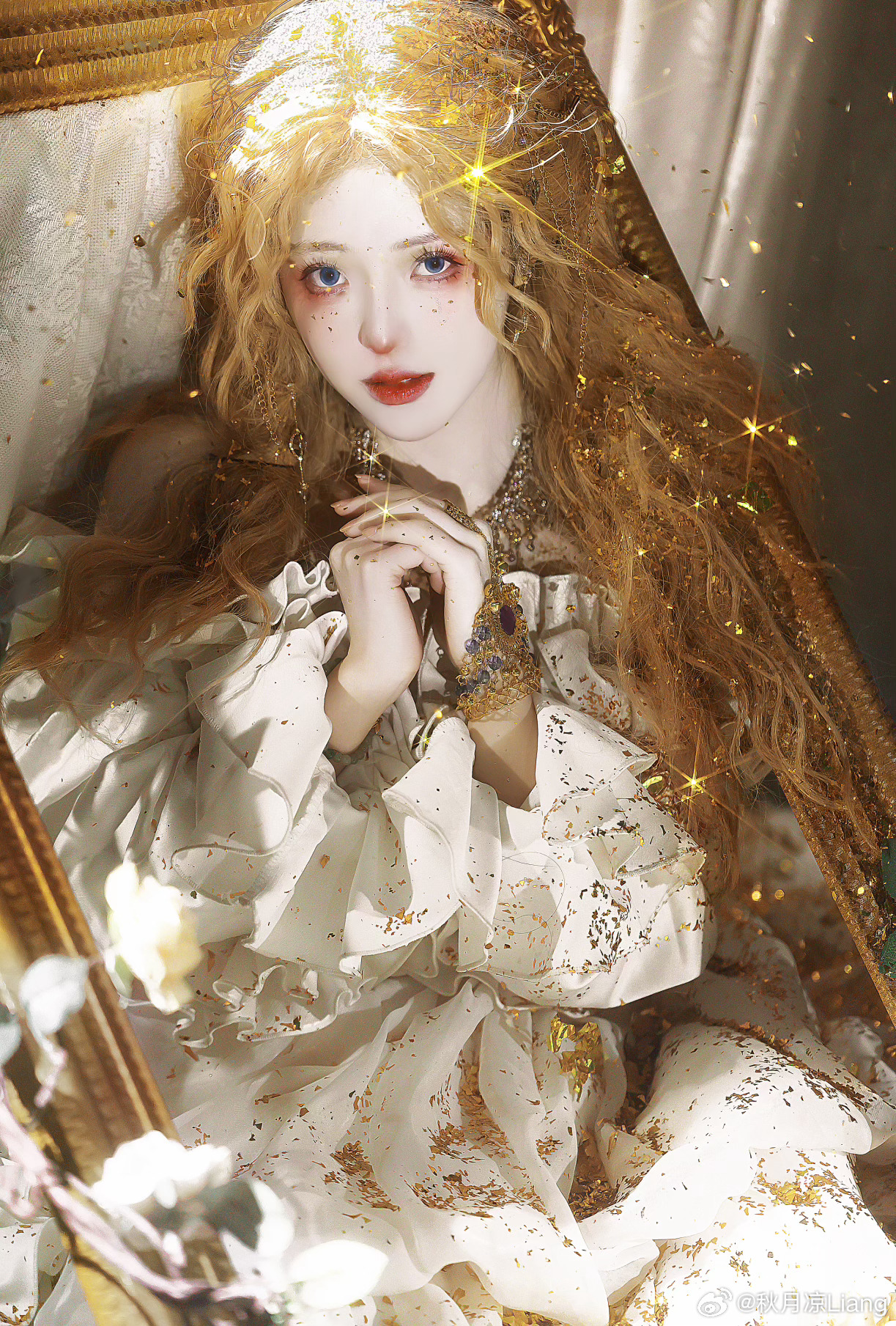 7323b523gy1hm4r8fln45j20xz1e97wh