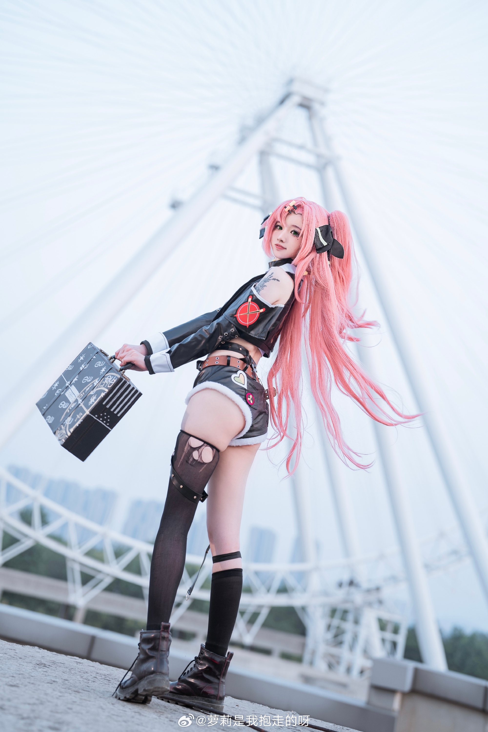 005PjocNgy1hpbxtwfnbqj32zg4h6u0y