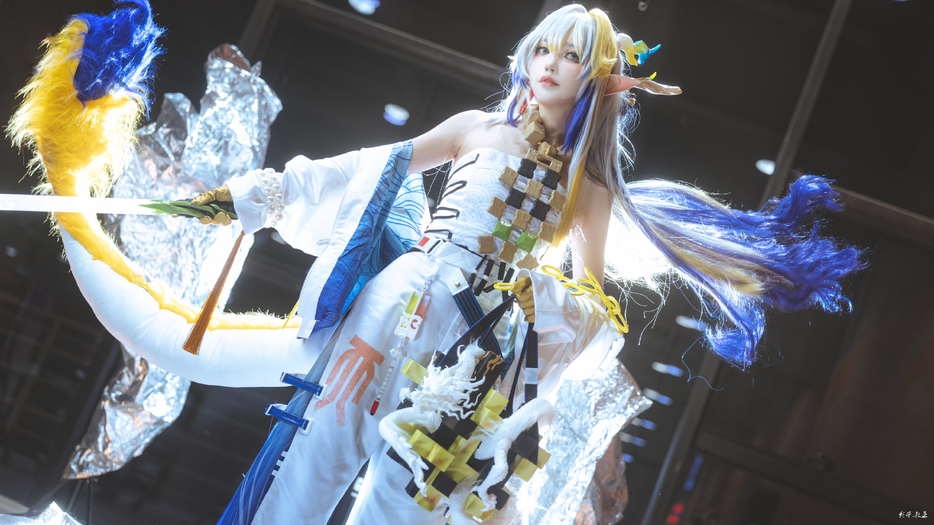 6d666ecdgy1hpatwn2gy5j21hc0u07fm