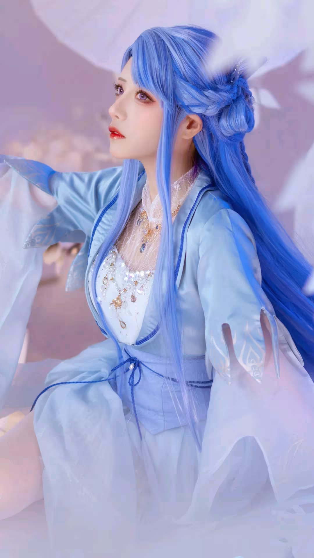 24a8332def2546c2bfbda51cdfef318357acded7.jpg@1256w_2234h_web-article-pic.avif_