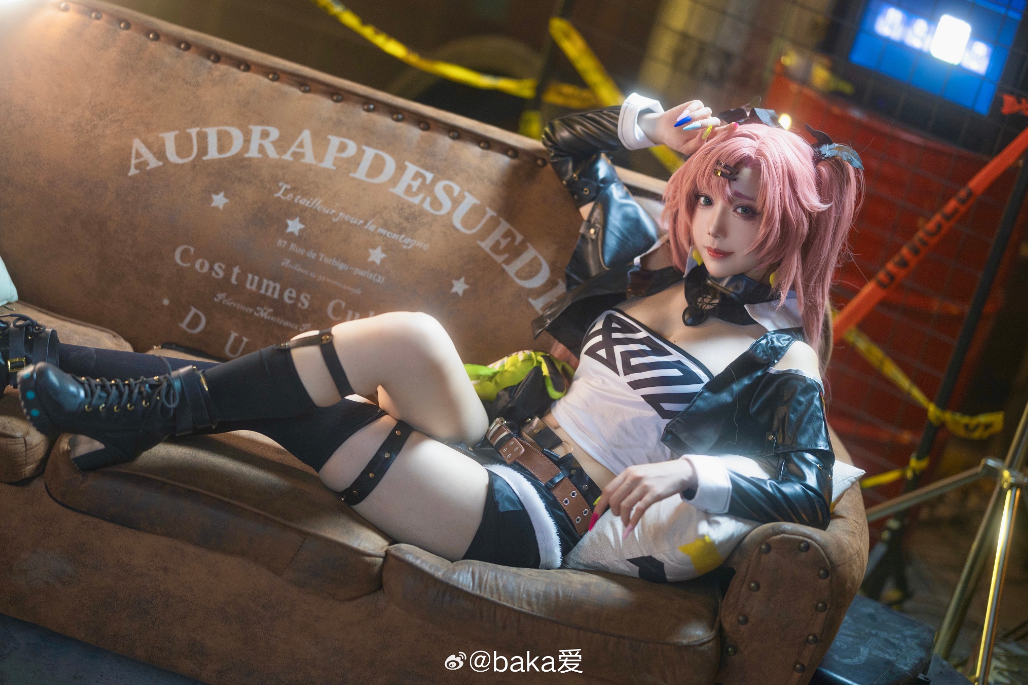 19ff7d885715625b98c354b8a4e4d8fc