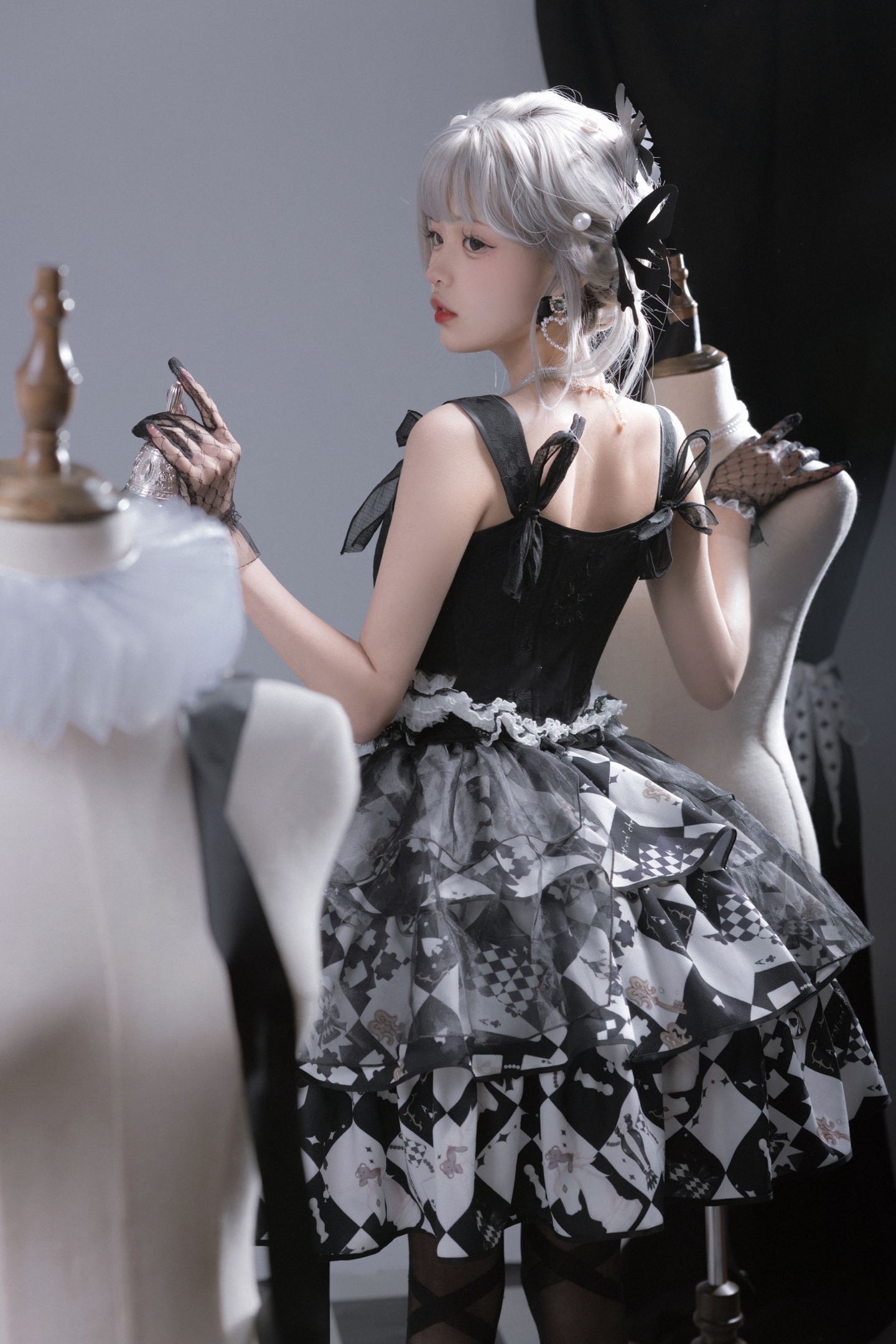 b9736d3f6134d9a1dd1e14d057d45760