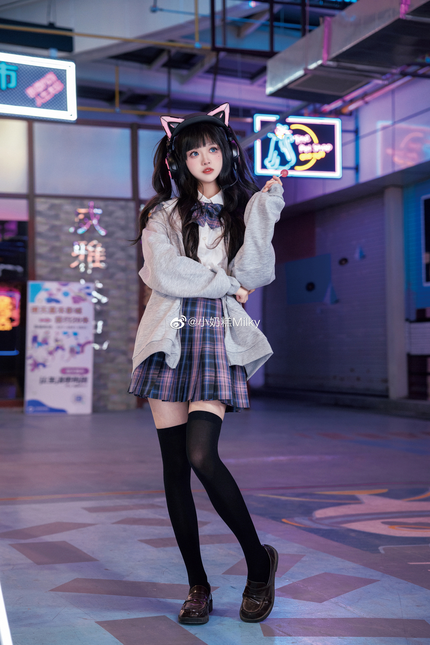 d9213e119134d9401421e5bc8bcc6b4d