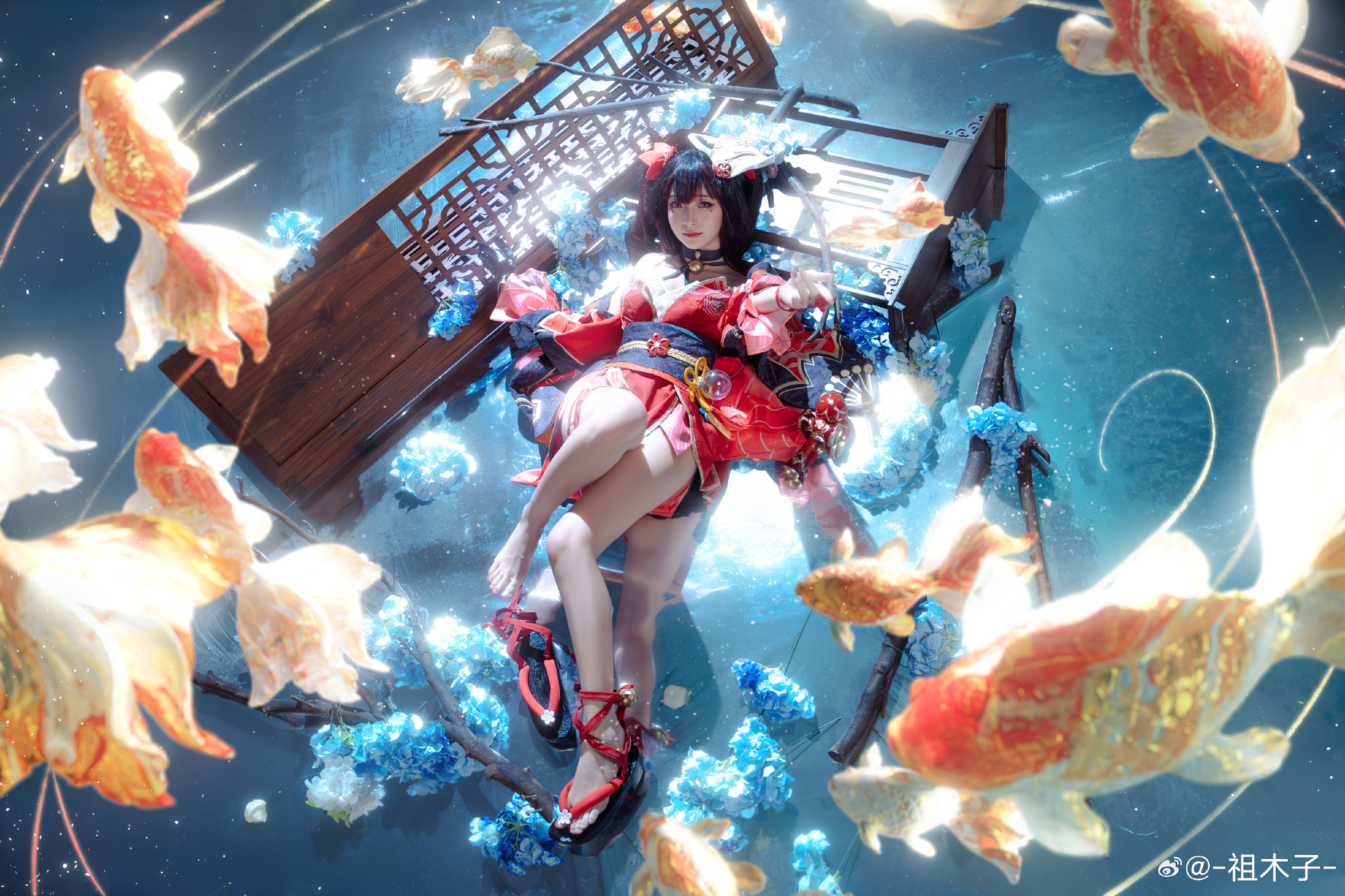 005O00etgy1hndzvd0vfwj35eo3ls4qy