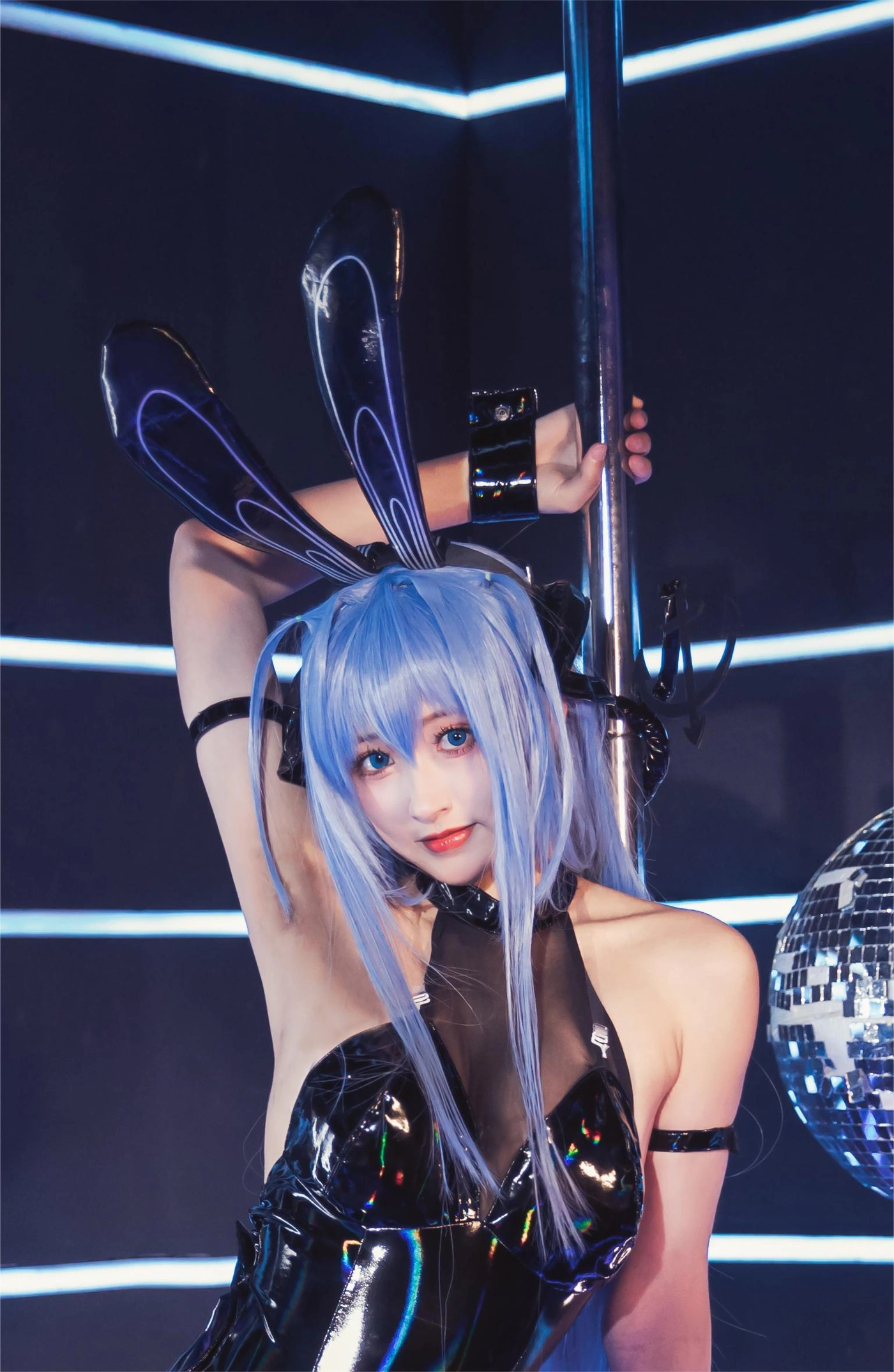 冬马路纱(Luisa_零纱)_全部写真作品合集|更新至 10 期 - 预览图 1