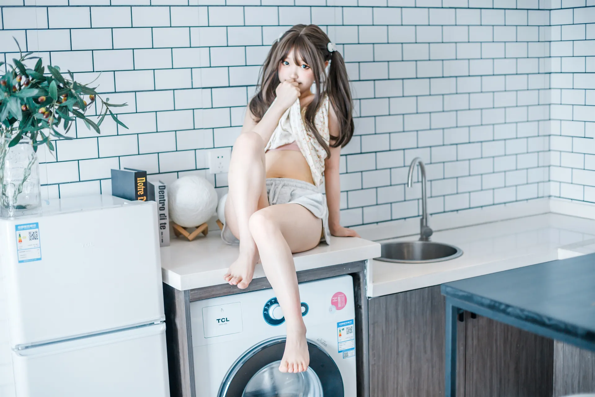 4d4a77ad-ab24-43f9-9d90-22a7e91bfffd 4d4a77ad-ab24-43f9-9d90-22a7e91bfffd