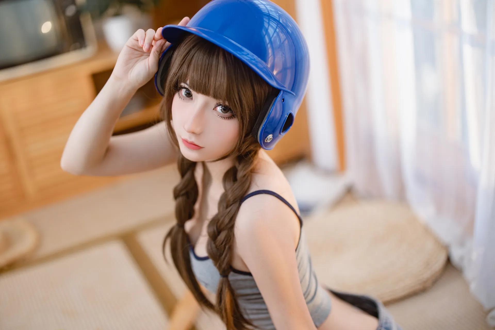 f2da8c56-9581-4731-ba26-5983f7119143